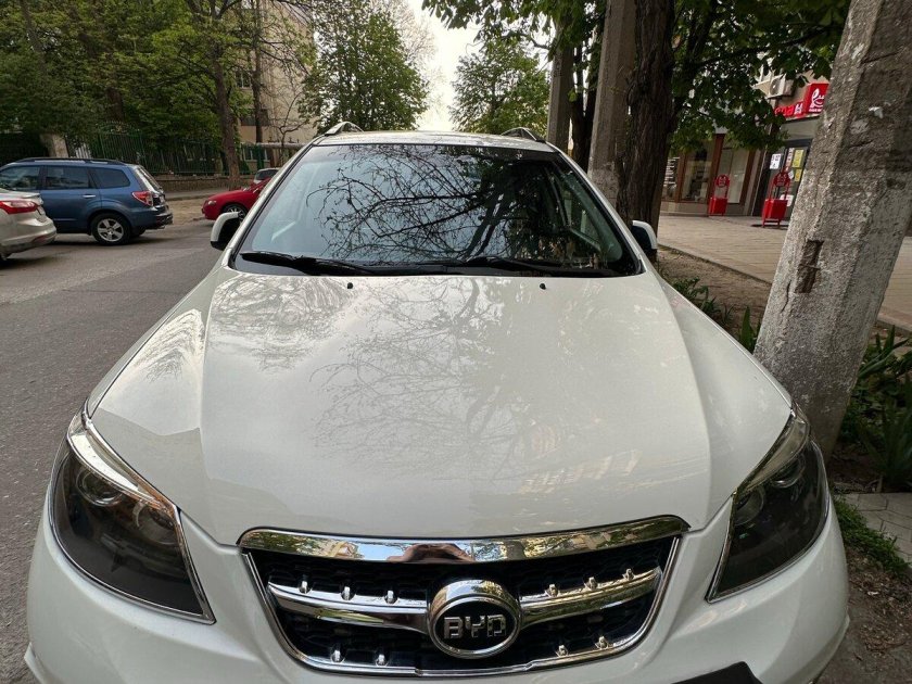 Машина faw besturn