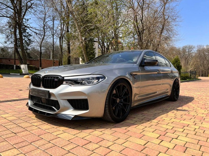 BMW m5 f90