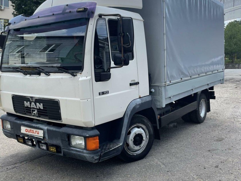 Ман с будкой