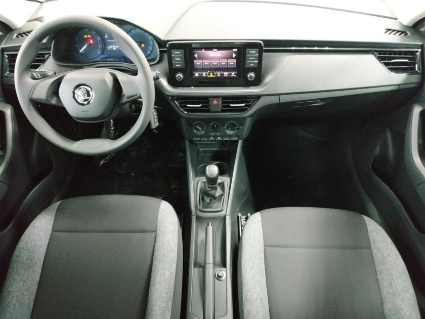 Шкода Рапид 2020 салон