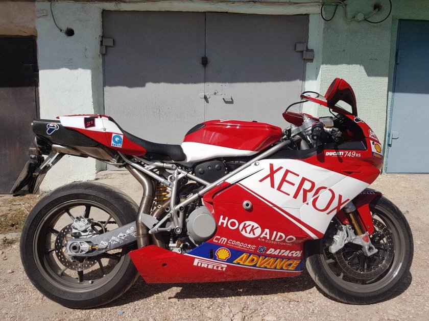 Ducati 999r
