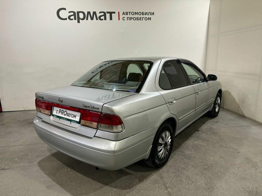 Nissan sunny b15