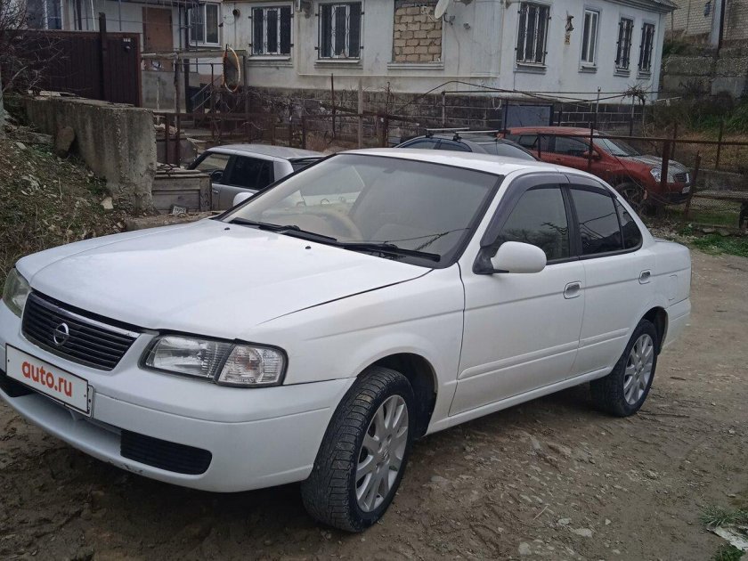 Ниссан Санни 2003 года