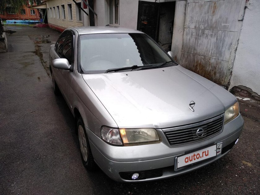 Ниссан санни 2003