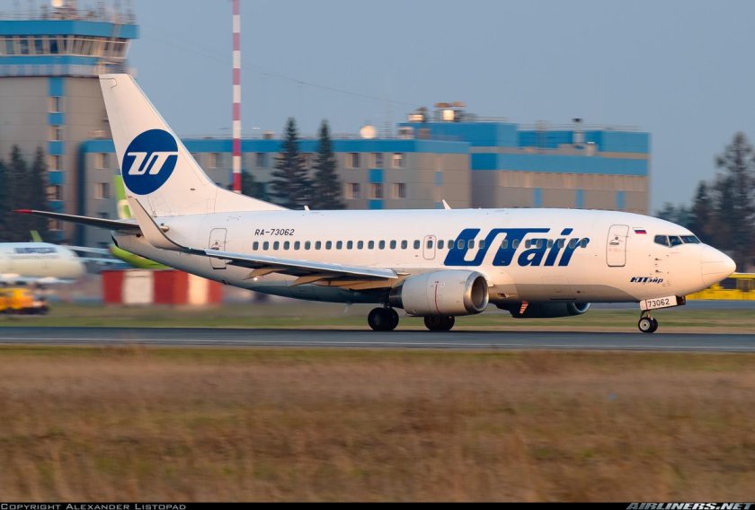 737-500 ютэйр