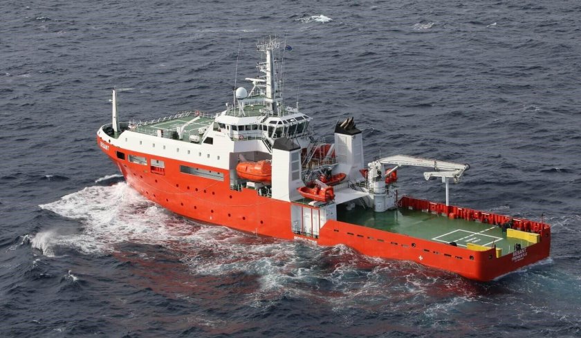 Спасатель Кавдейкин судно