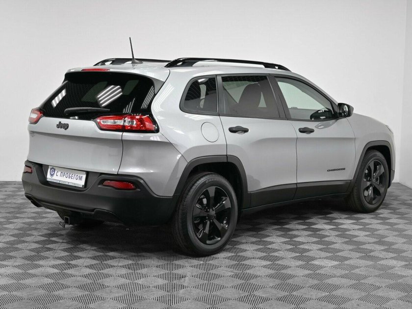 Тойота рав 4 2016 черный