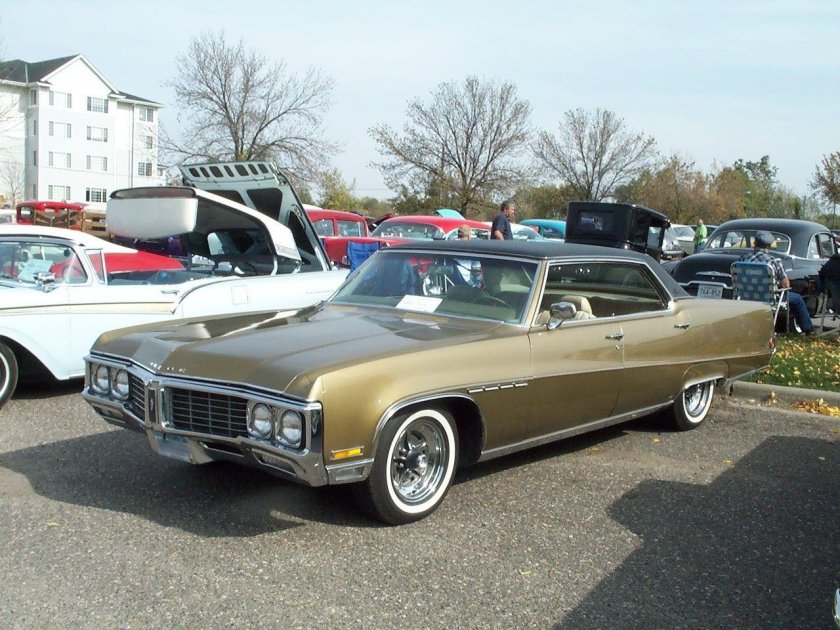 Buick Electra 225