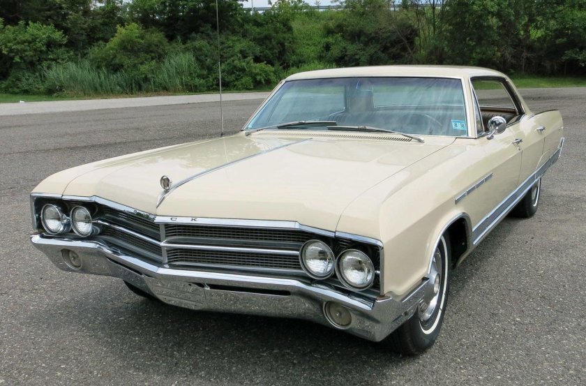 Buick electra 225