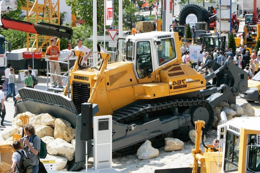 Бульдозер Либхер 764