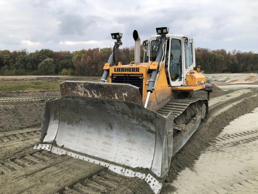 Бульдозер Liebherr 734