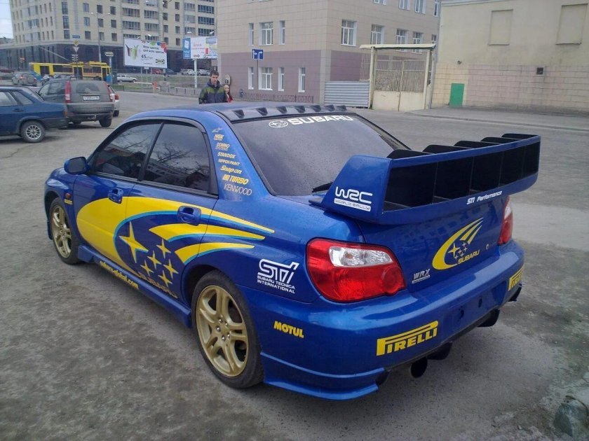 Субару Импреза STI