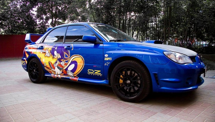 Винил на Субару б4