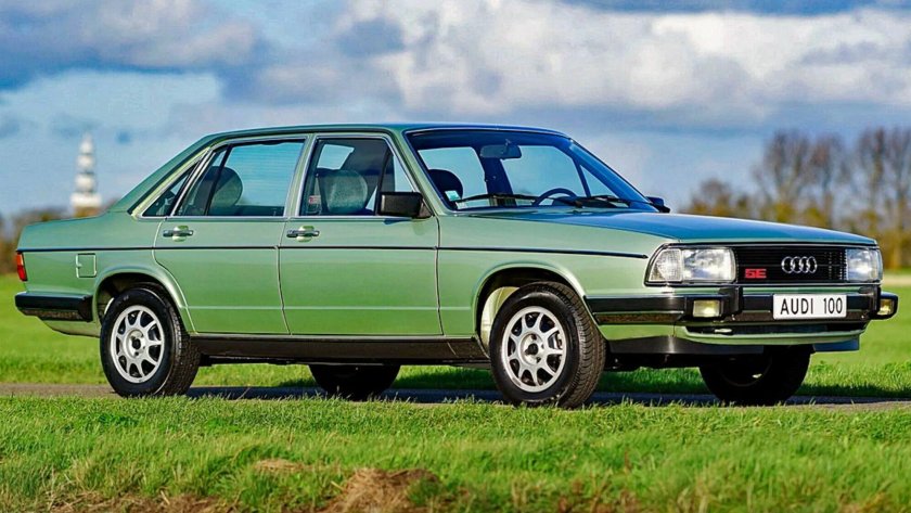 Ауди 100 с2