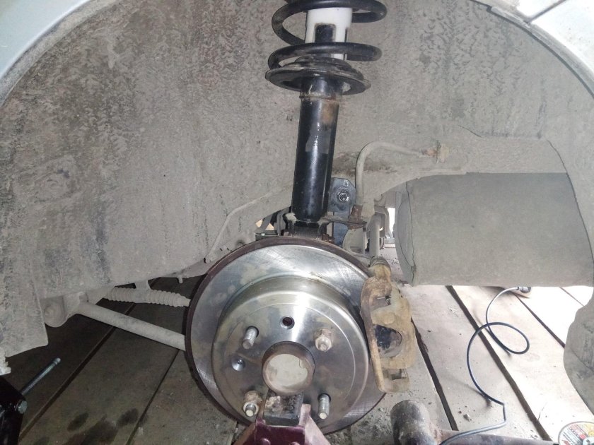 Задняя подвеска Шевроле Лачетти 1.6