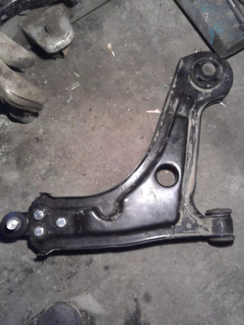 Передняя подвеска Шевроле Лачетти седан 1.4