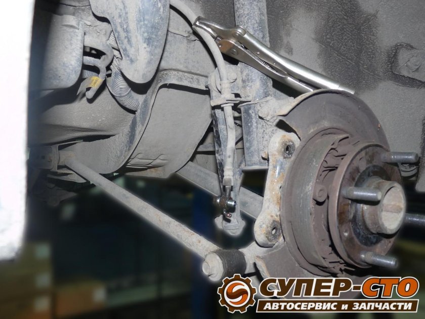 Передняя подвеска Шевроле Лачетти седан 1.4