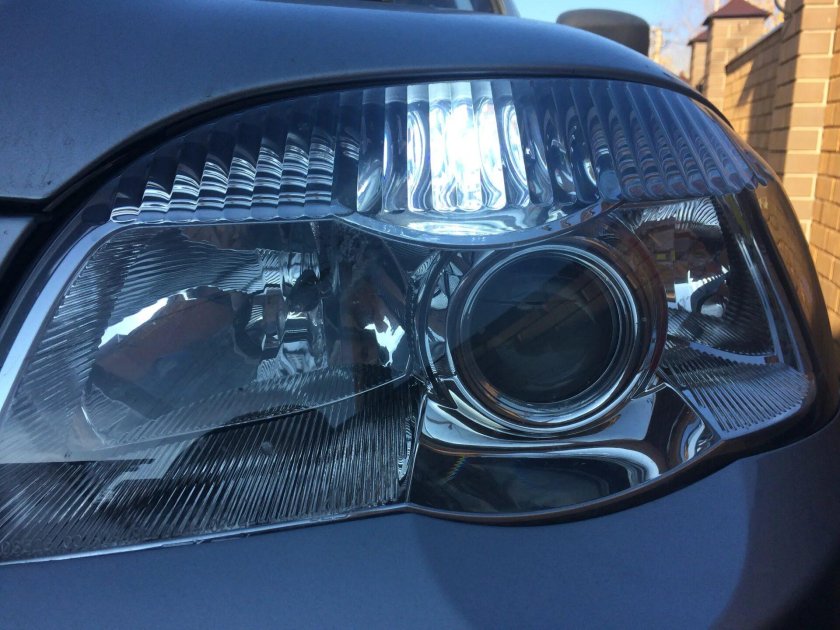 Фара Нива Шевроле