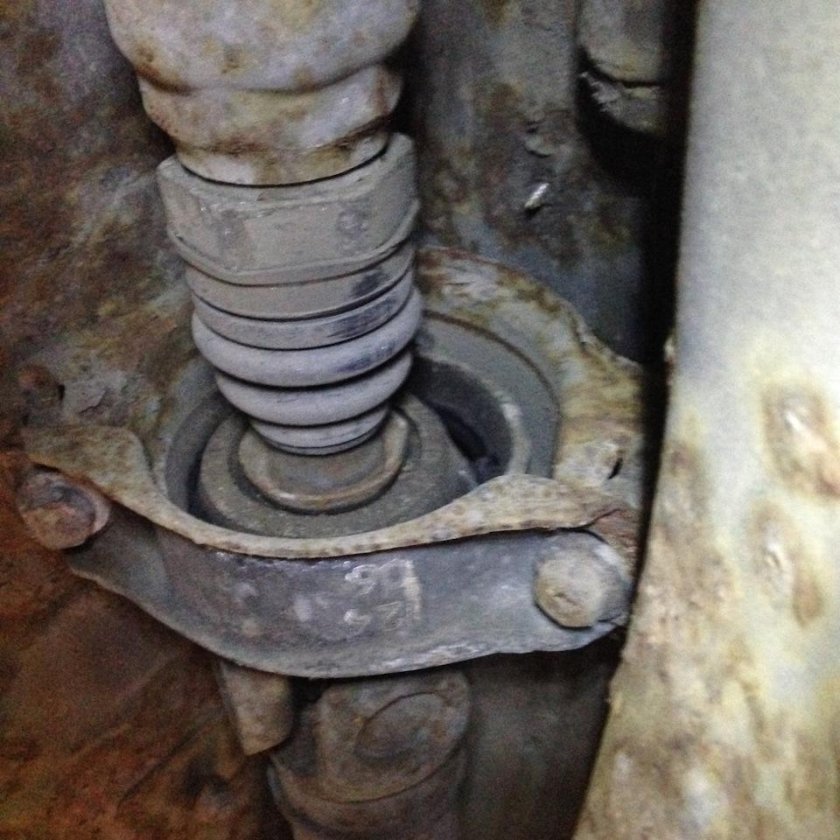 Подвесной подшипник Мерседес w124