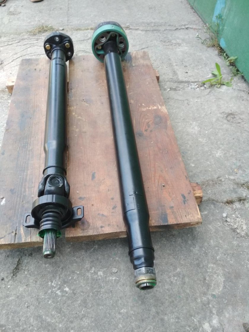 Кардан Мерседес 190