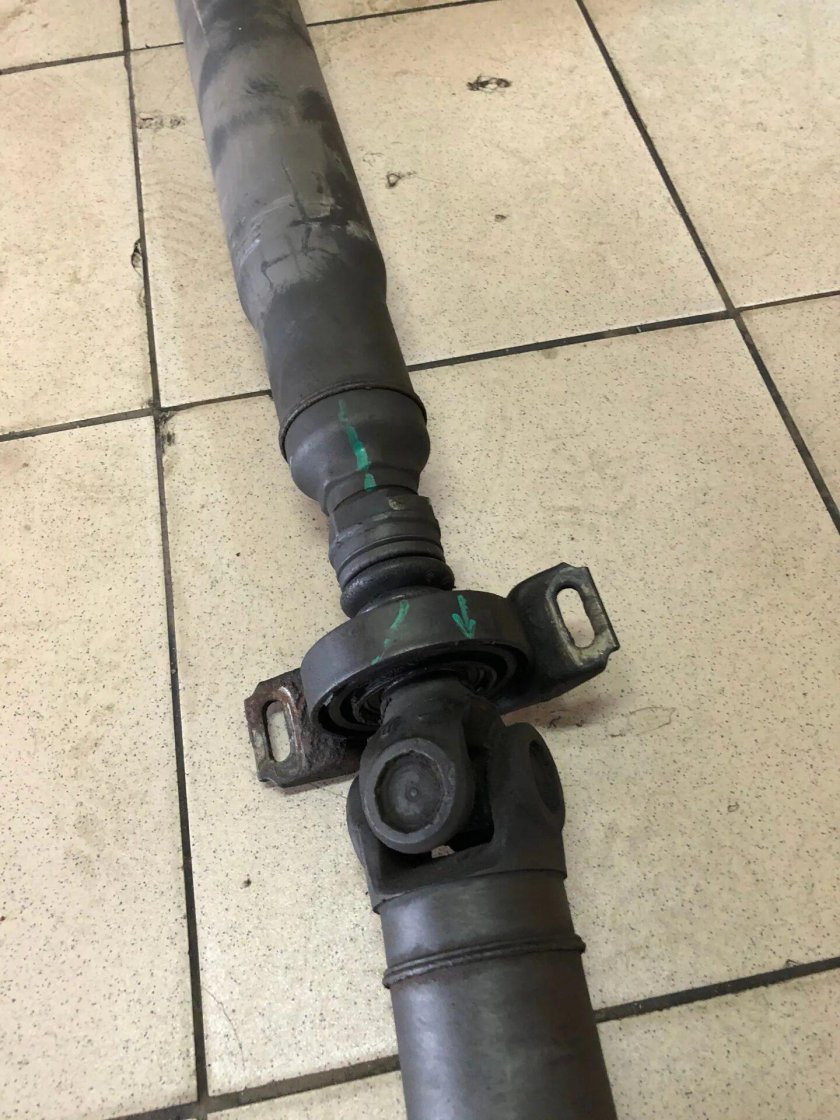 Кардан Мерседес 124