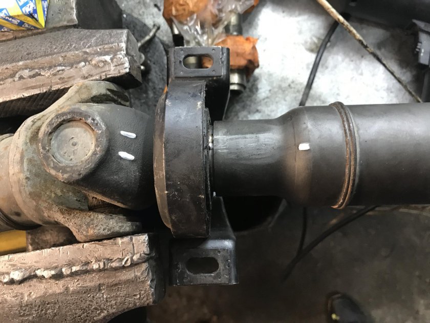 Мерседес 190 кардан крестовина