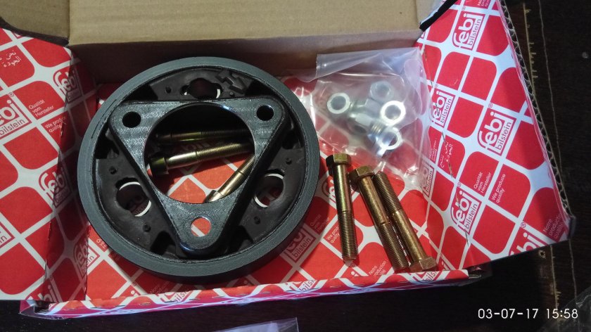 Демпфер карданного вала Мерседес 124