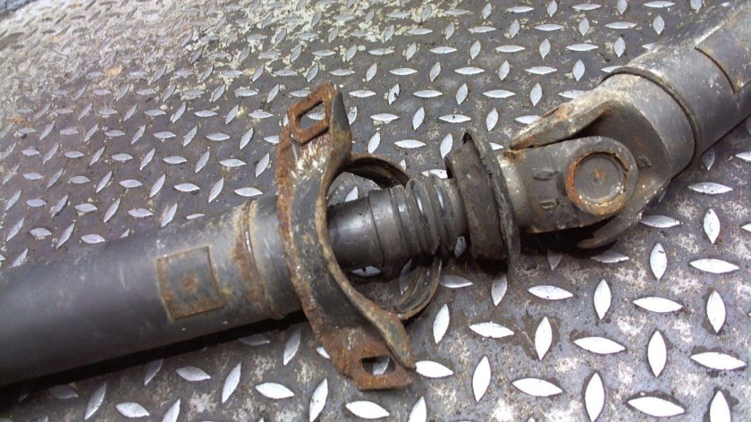 Кардан 124 Mercedes