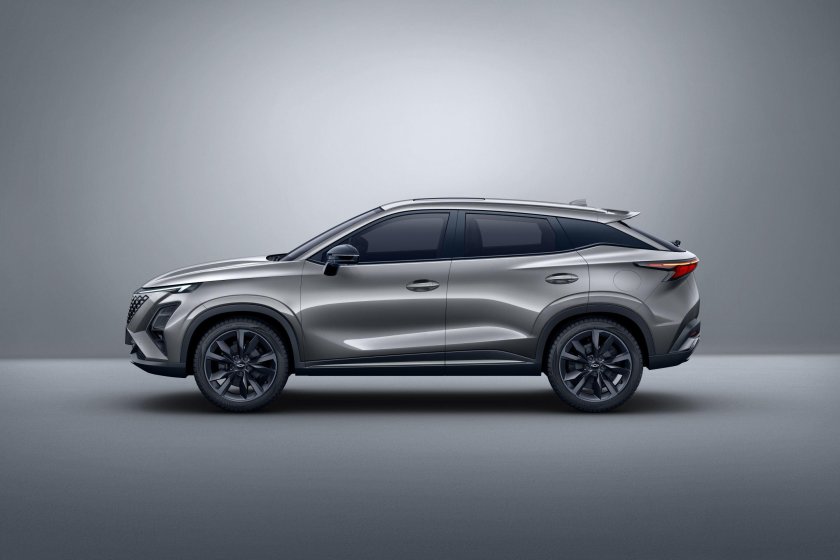 Чанган cs75 plus