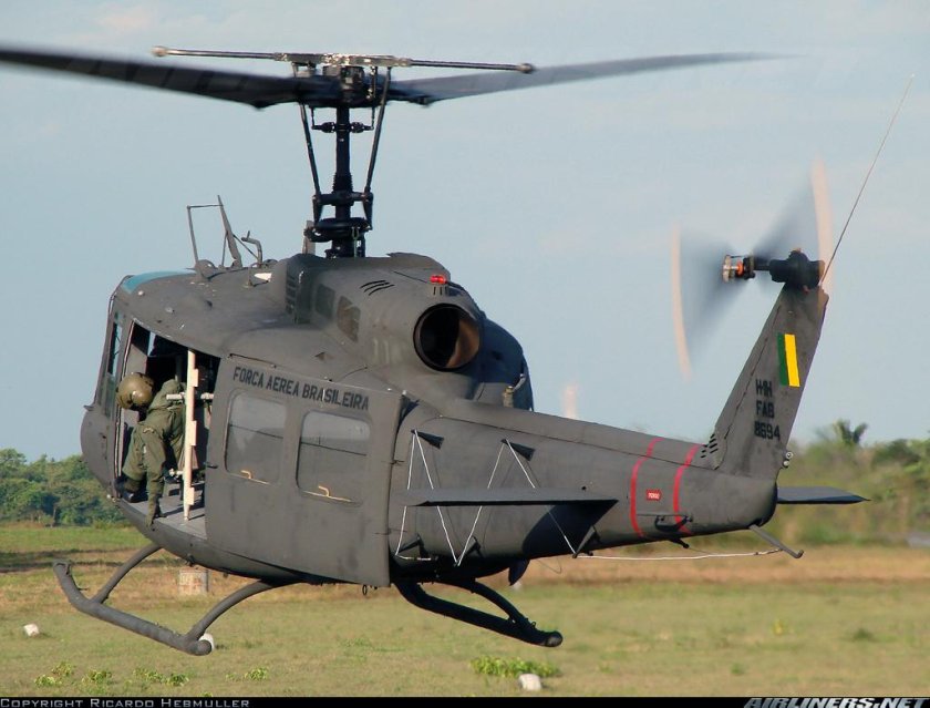 Bell uh-1 Huey