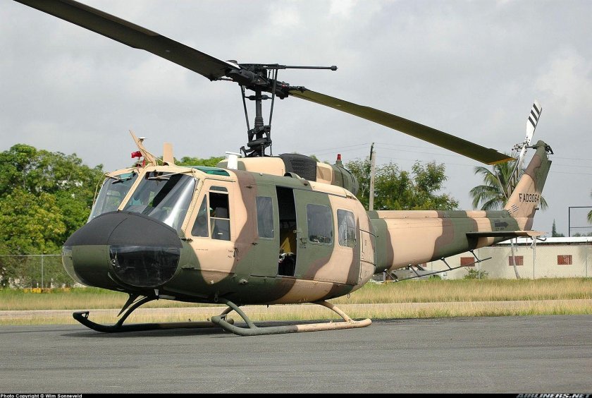 Вертолёт Bell uh-1 Iroquois