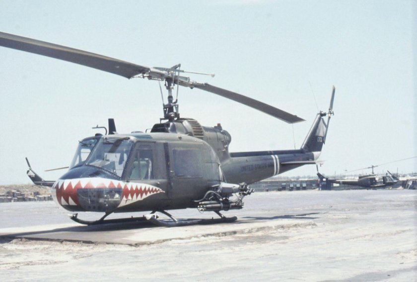 Bell uh-1 Вьетнам