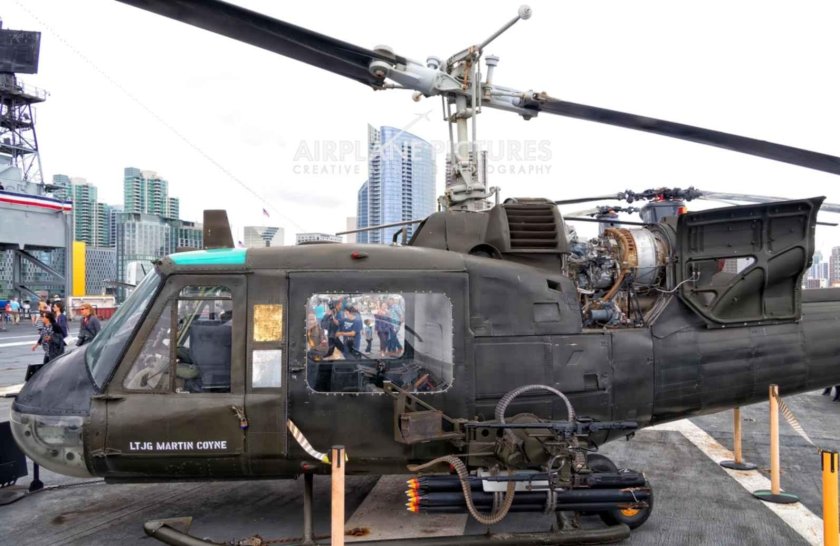 Вертолёт uh-1 "ирокез"