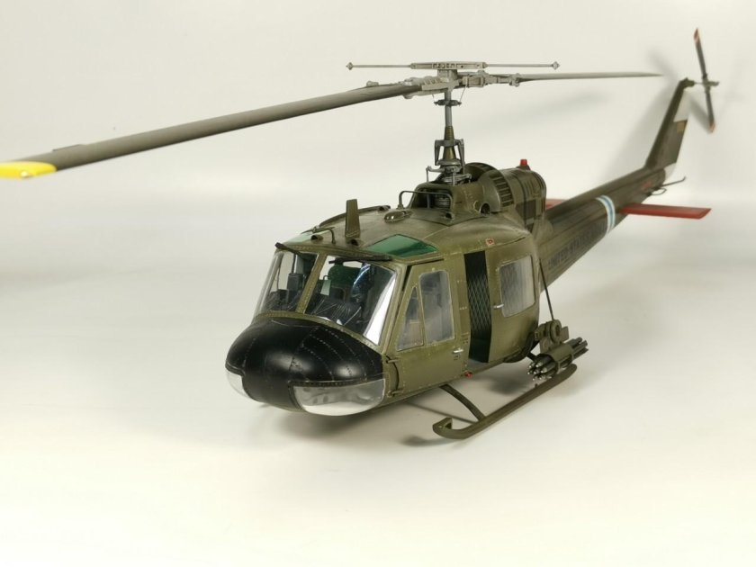 Bell uh-1 Iroquois