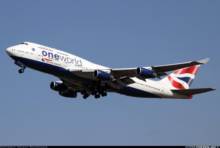 Самолет Бритиш Эйрлайнс