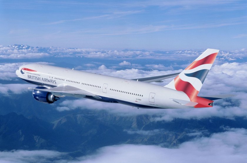 Самолет British Airways