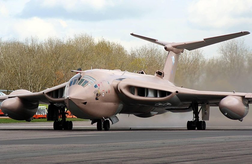 Handley-Page Victor самолёт
