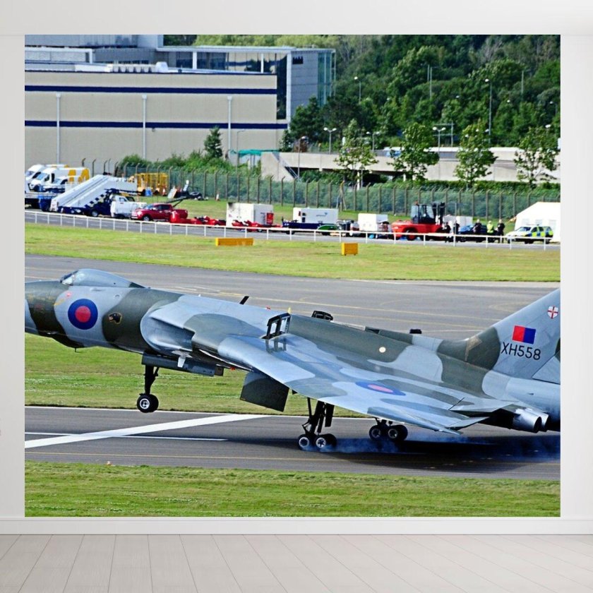 Avro Vulcan xh558