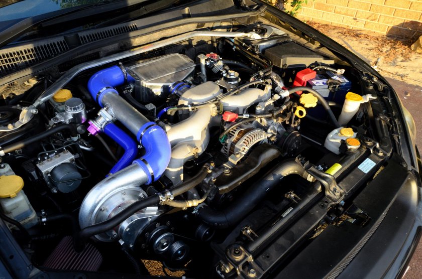 Мотор для Субару Импреза турбо