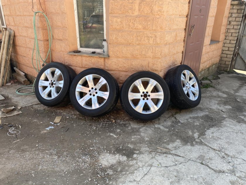 Диски Киа Мохаве r20