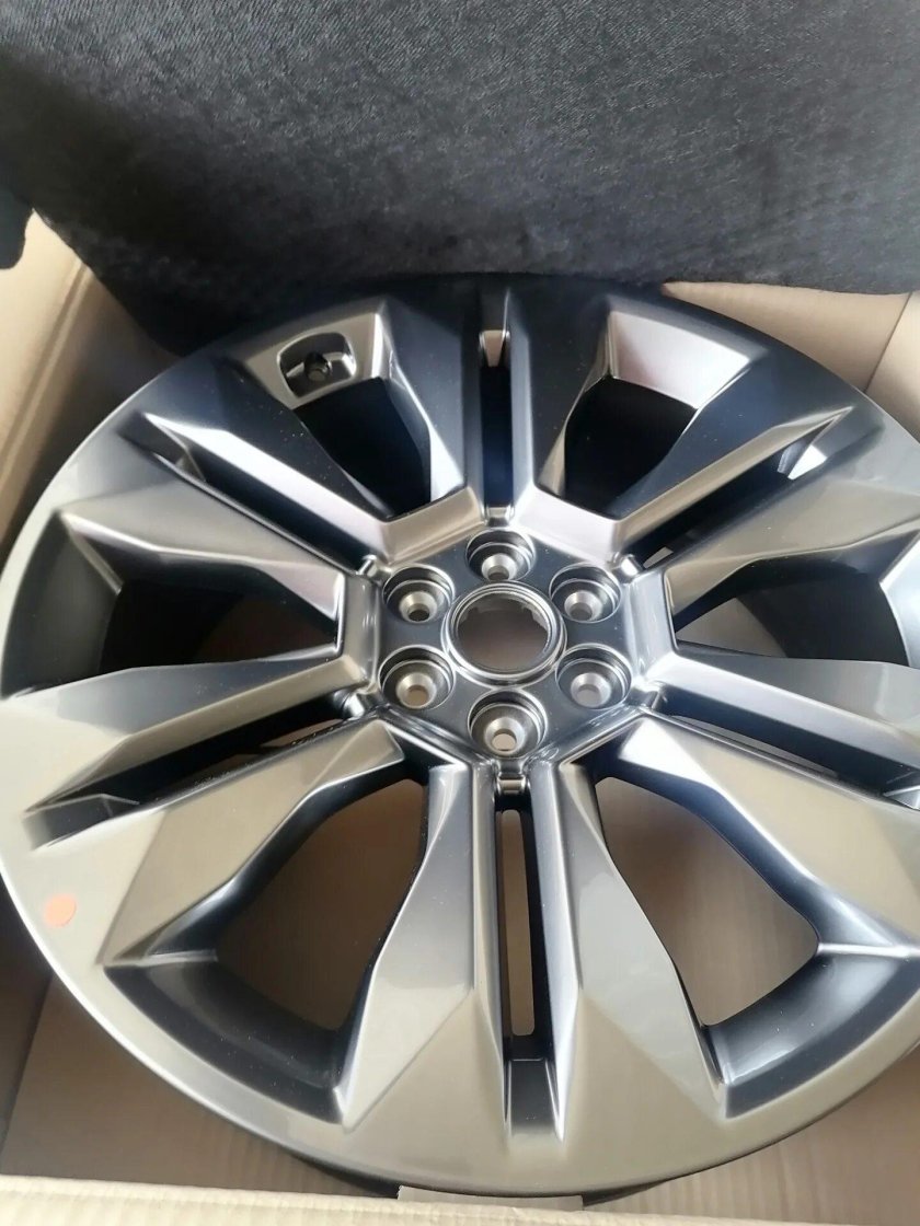 Kia Mohave диски r20