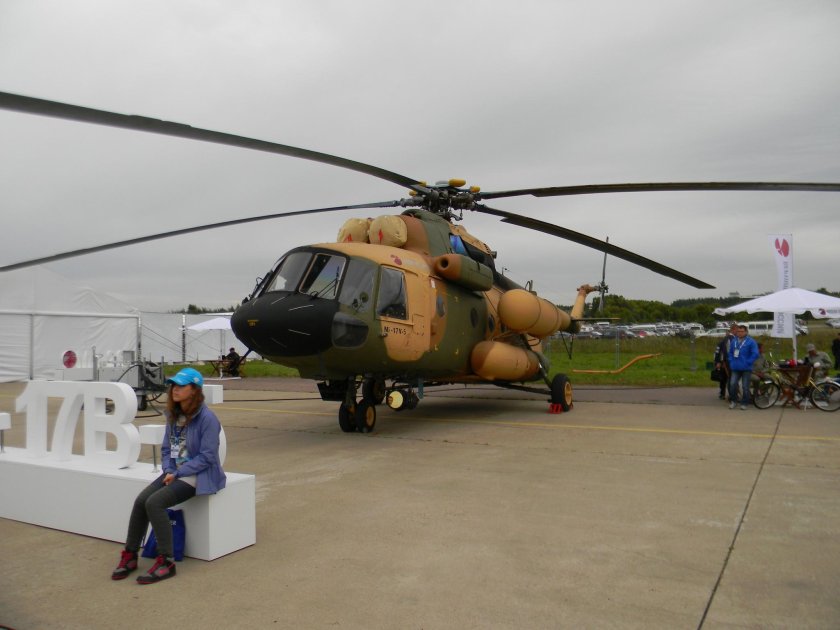 Вертолет ми-17в-700