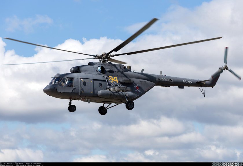 Ми-17 вертолет