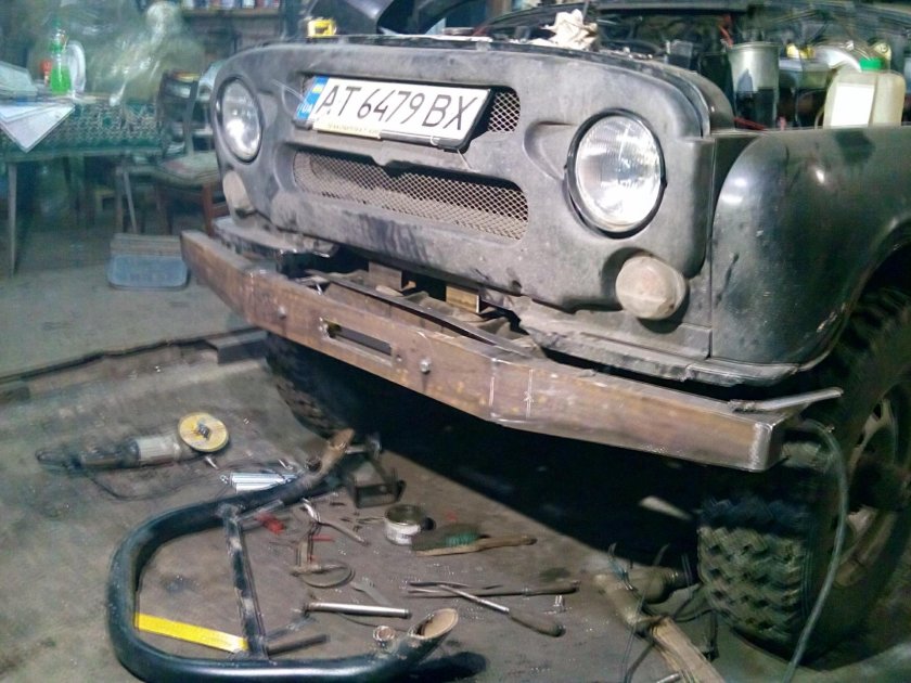 Бампер из швеллера на УАЗ Хантер