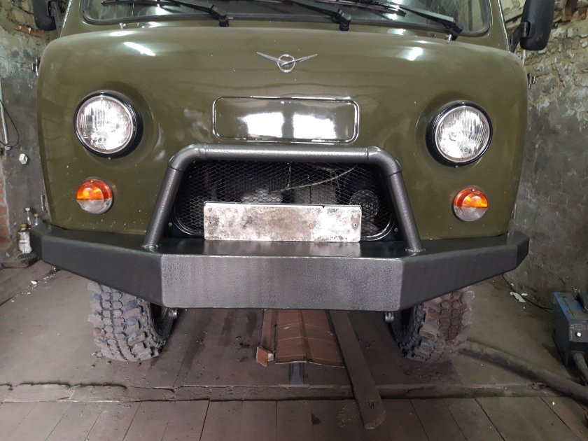 Силовой бампер УАЗ 3303