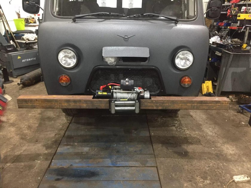 УАЗ 452 Буханка бампер