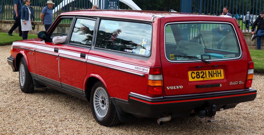 Volvo 240 gl