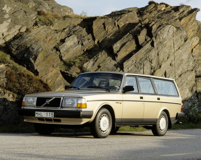 Вольво 240