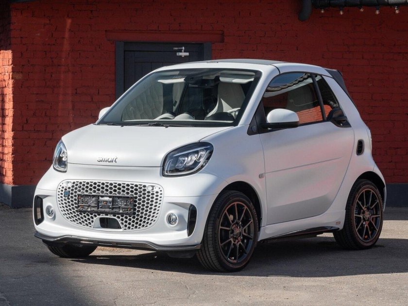 Машина smart fortwo