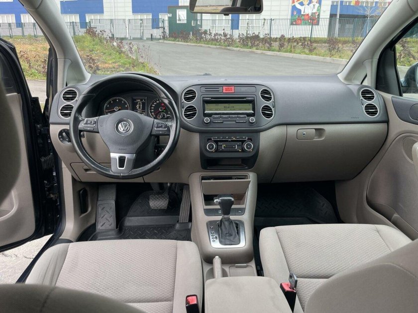 Volkswagen golf plus 2013